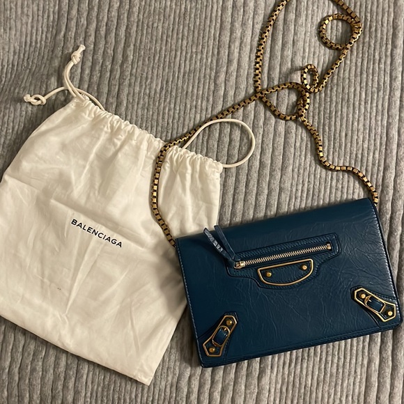 Balenciaga Wallet on Chain - Picture 14 of 15